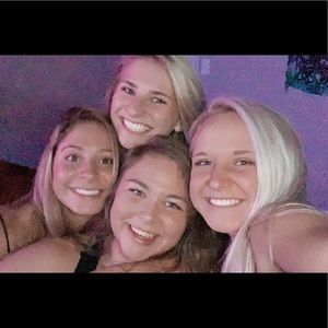 Meet your Posher, Emma